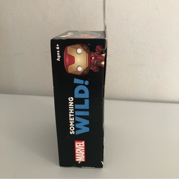 Funko Pop! Something Wild Card Game Marvel Infinity Saga With Iron Man Figure - Picture 10 of 11